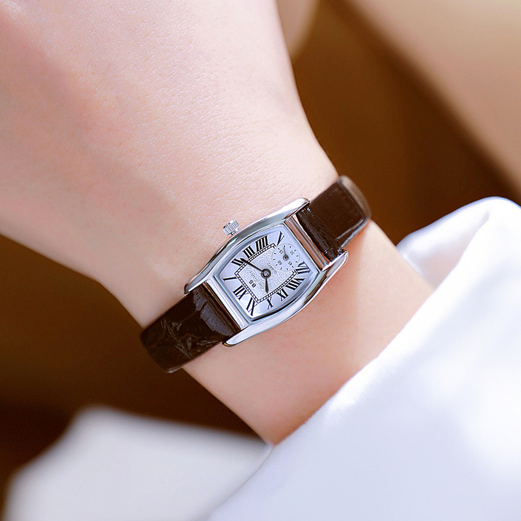 Montre pour femme BS, style ré - Luxury Watch With Leather Strap avis et prix