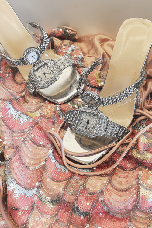 Sandales à talons hauts pour f - Luxury Watch With Leather Strap avis et prix