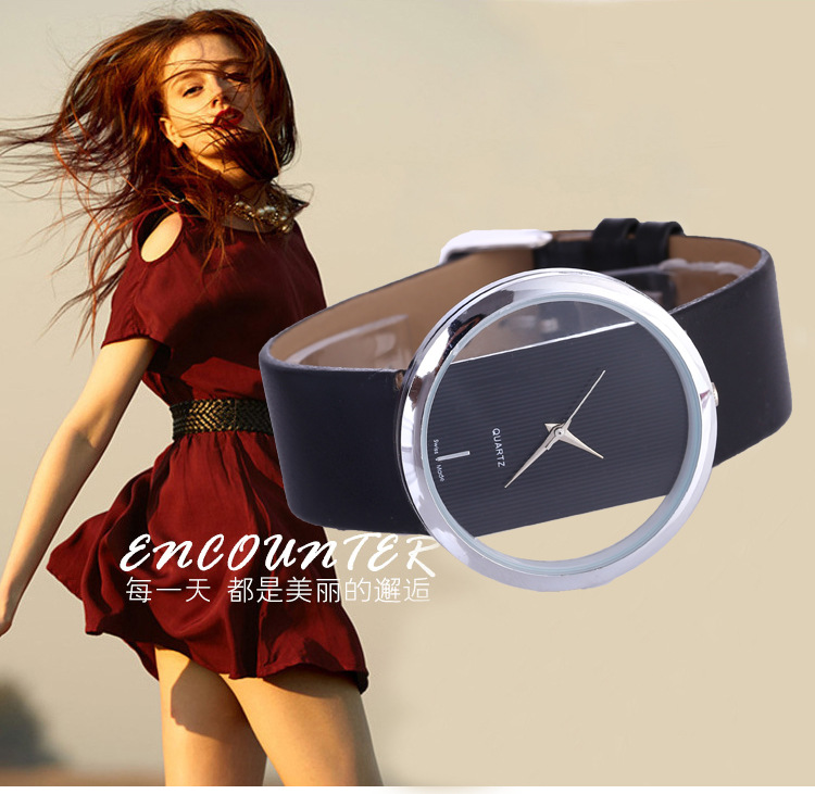 Montre de luxe avec bracelet e - Luxury Watch With Leather Strap avis et prix