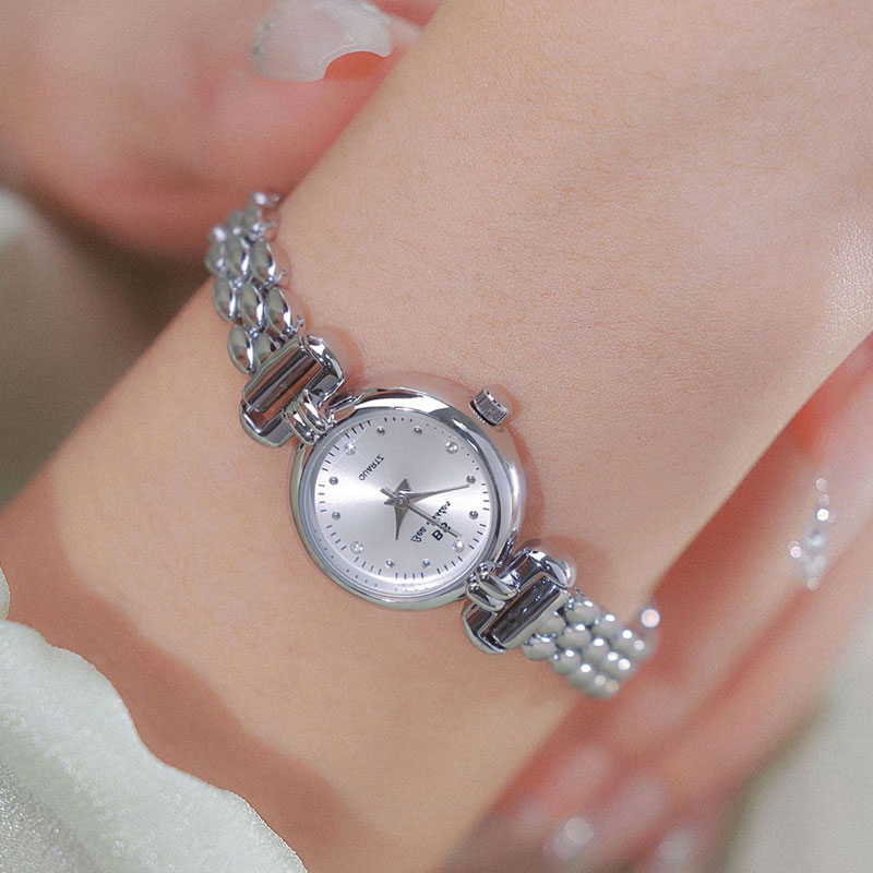 Bracelet de montre en argent b - Luxury Watch With Leather Strap avis et prix